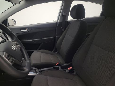 Used 2018 Hyundai Accent SE FWD image 17