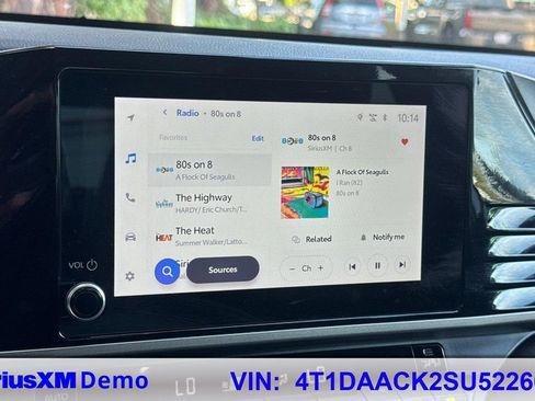 Certified 2025 Toyota Camry LE image 27