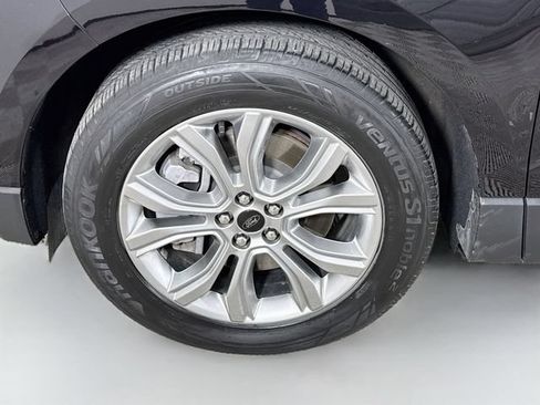 Used 2024 Ford Edge Titanium AWD/4WD image 29