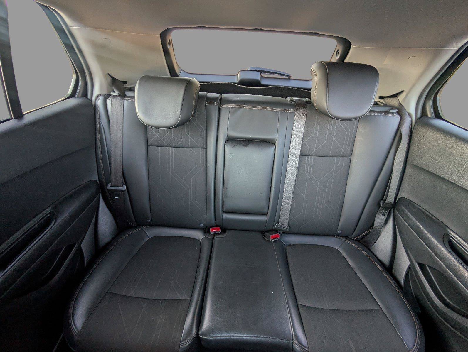 Used 2022 Chevrolet Trax LT w/ LT Convenience Package FWD image 30