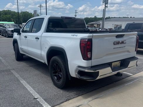 Used 2021 GMC Sierra 1500 4x4 Crew Cab w/ Sierra Value Package image 3