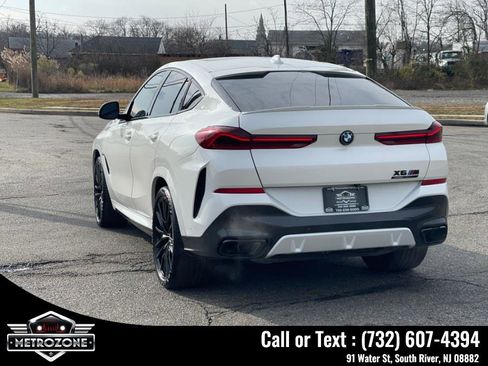 Used 2023 BMW X6 M50i w/ Executive Package image 8