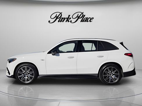 Used 2025 Mercedes-Benz GLC 43 AMG GLC 43 AMG image 2