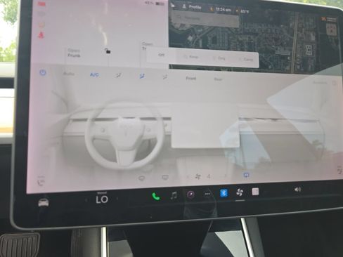 Used 2019 Tesla Model 3 Standard Range Plus RWD image 25