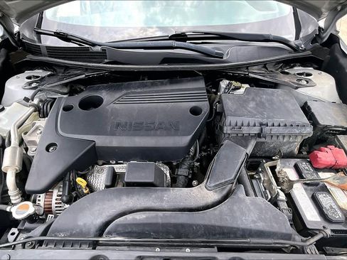 Used 2018 Nissan Altima 2.5 S FWD image 29