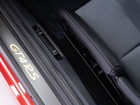 Used 2023 Porsche 718 Cayman GT4 RS image 12