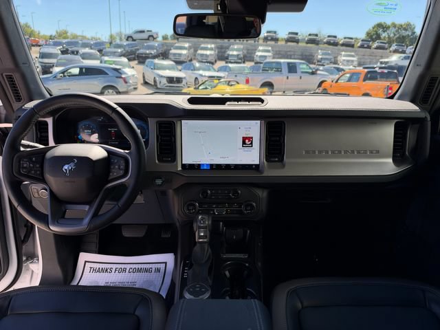Used 2025 Ford Bronco Outer Banks AWD/4WD image 19