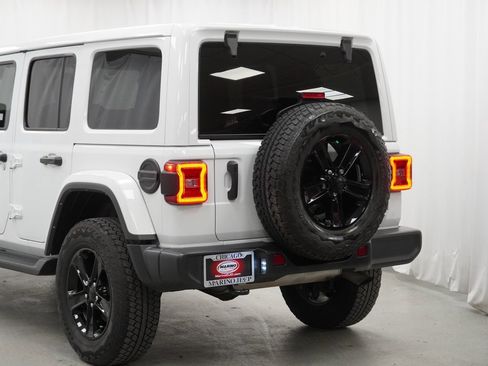 Certified 2022 Jeep Wrangler Unlimited Sahara image 14