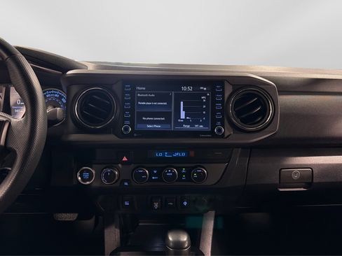 Used 2022 Toyota Tacoma TRD Off-Road AWD/4WD image 26