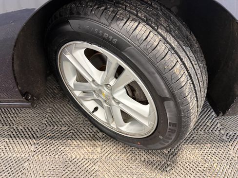 Used 2016 Chevrolet Cruze LT image 35