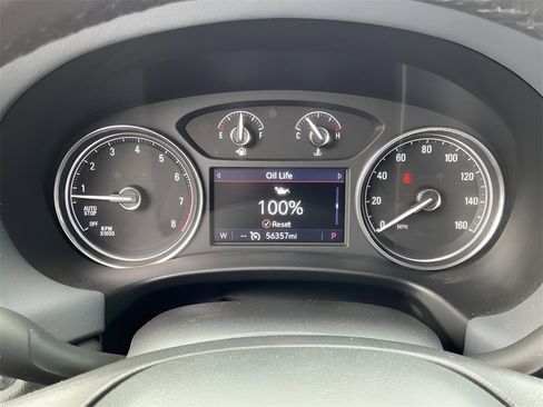 Used 2021 Buick Enclave Essence w/ Sport Touring Edition image 30