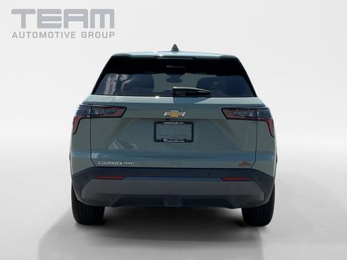 Used 2026 Chevrolet Equinox LT w/ Convenience Package II AWD/4WD image 6