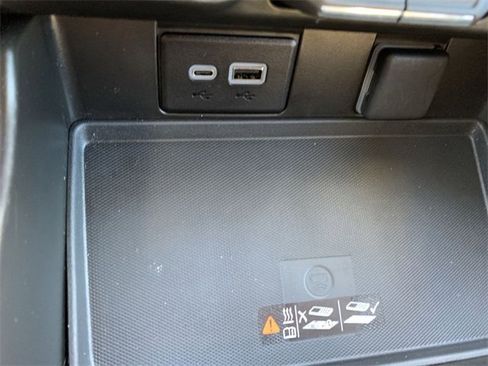 Used 2024 Chevrolet Tahoe Premier image 27