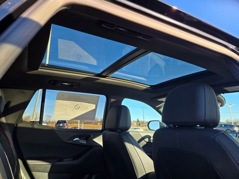 New 2026 Chevrolet Equinox RS image 8