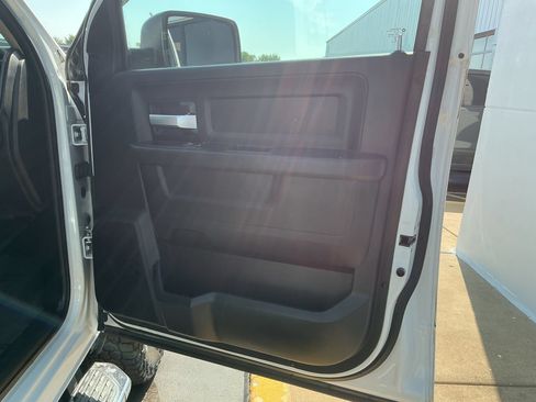 Used 2019 RAM 2500 Tradesman AWD/4WD image 30