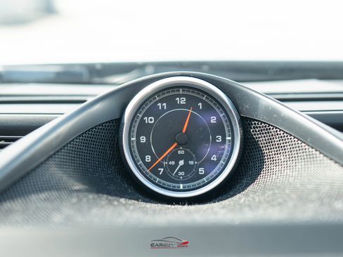 Used 2014 Porsche Panamera S image 31