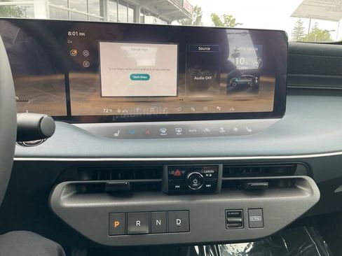 New 2026 Nissan Leaf Platinum+ w/ Cargo Package (Platinum+) image 19