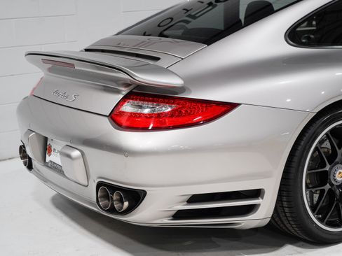 Used 2013 Porsche 911 Turbo S AWD/4WD image 23