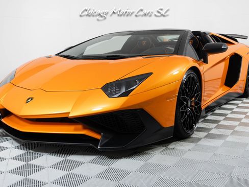 Used 2017 Lamborghini Aventador LP 750-4 Superveloce AWD/4WD image 6