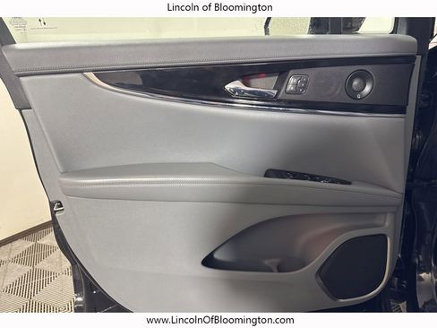 Certified 2022 Lincoln Nautilus Reserve w/ Equipment Group 201A image 55