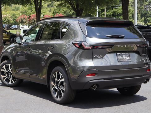 New 2026 MAZDA CX-5 Preferred AWD/4WD image 3
