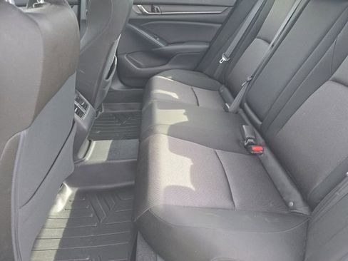 Used 2020 Honda Accord EX image 10