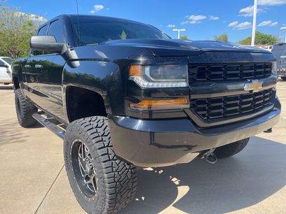 Used 2018 Chevrolet Silverado 1500 Custom w/ Trailering Package