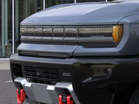 New 2025 GMC Hummer EV 2X w/ LPO, Sport Package image 13