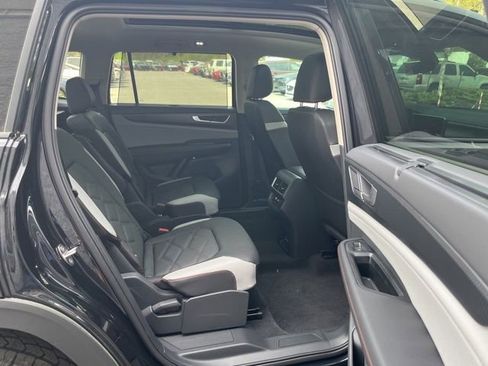 New 2026 Volkswagen Atlas Peak Edition AWD/4WD image 30