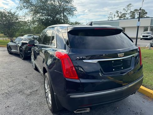 Used 2017 Cadillac XT5 Premium Luxury FWD image 6
