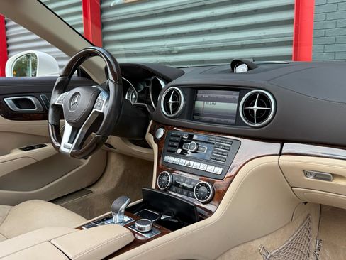 Used 2016 Mercedes-Benz SL 400 image 46
