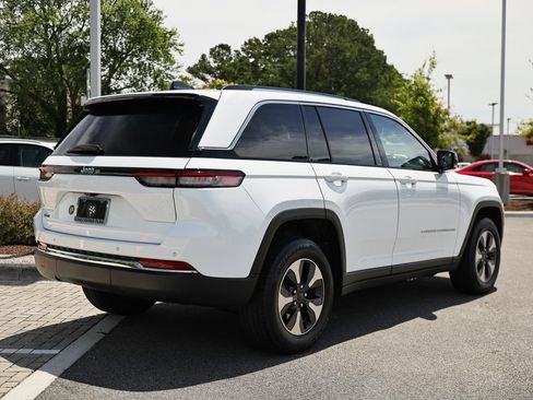 Used 2024 Jeep Grand Cherokee Limited 4xe AWD/4WD image 7