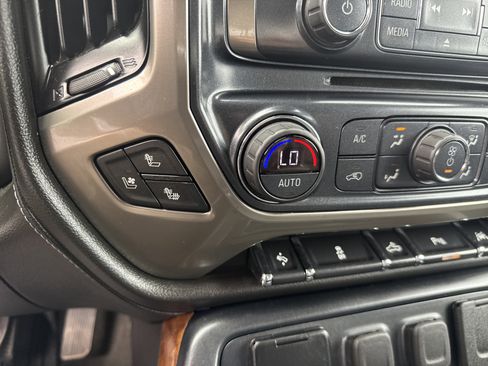 Used 2018 Chevrolet Silverado 1500 High Country w/ LPO, Protection Package image 28