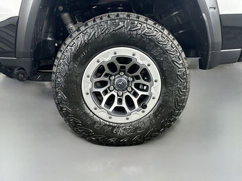 New 2026 RAM 1500 RHO image 17