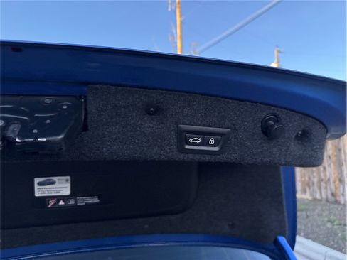 Used 2016 BMW M5 image 40