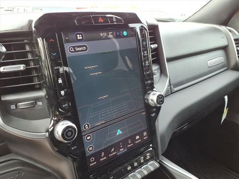 New 2026 RAM 2500 Big Horn AWD/4WD image 17