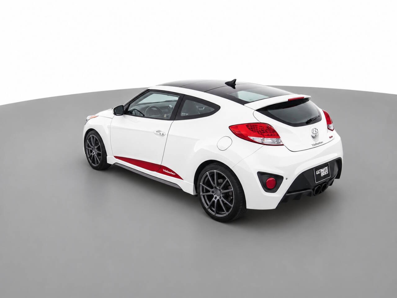 Used 2015 Hyundai Veloster Turbo w/ Option Group 04 FWD image 7
