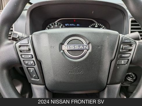 Used 2024 Nissan Frontier SV w/ Technology Package AWD/4WD image 12