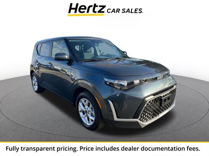 Used 2025 Kia Soul LX w/ LX Technology Package