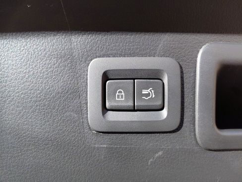 Used 2024 MAZDA CX-50 AWD 2.5 S w/ Preferred Package image 10