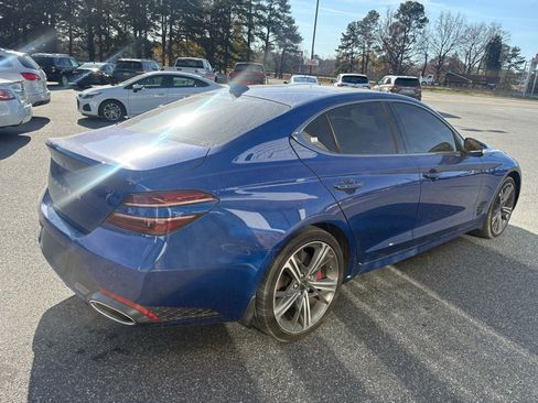 Used 2025 Genesis G70 2.5T w/ Sport Prestige Package image 8