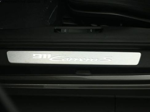 Used 2023 Porsche 911 Carrera S RWD image 38