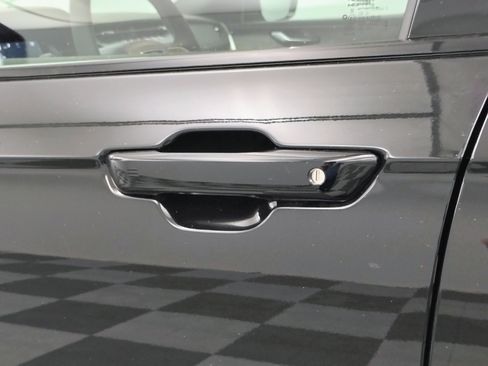 New 2026 Jeep Grand Cherokee L 4WD image 17