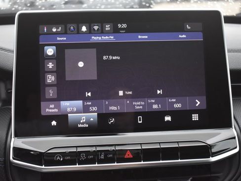 New 2026 Jeep Compass Latitude image 22