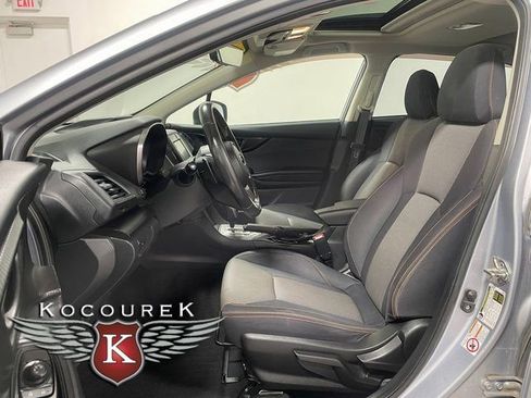 Used 2018 Subaru Crosstrek 2.0i Premium w/ Moonroof Package AWD/4WD image 11