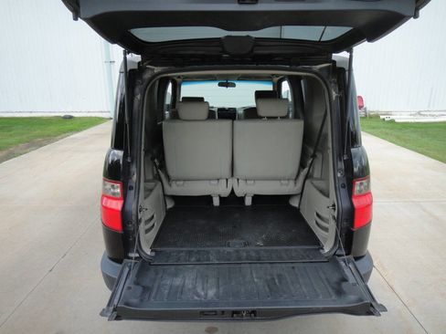 Used 2009 Honda Element LX image 21