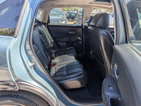 Used 2023 Honda HR-V EX-L image 17