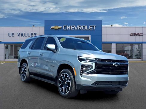 Used 2025 Chevrolet Tahoe RST w/ Sun And Tow Package AWD/4WD image 1