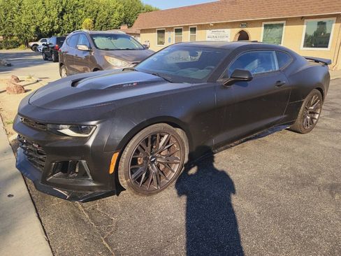 Used 2017 Chevrolet Camaro ZL1 RWD image 1