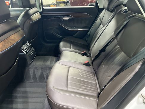 Used 2021 Audi A8 L 4.0T w/ Luxury Package image 25
